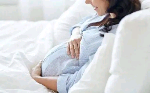 广州哪里找代孕个人|潍坊医院试管婴儿一级囊胚成功率高，提高怀孕几率！