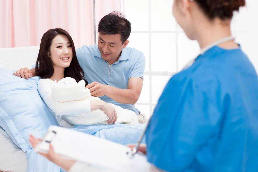 广州试管代孕精子怎么提取_广州代孕注意事项_受精卵着床，女性身体会发出
